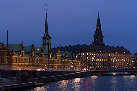 Alte Brse und Schlo Christiansborg in Kopenhagen
